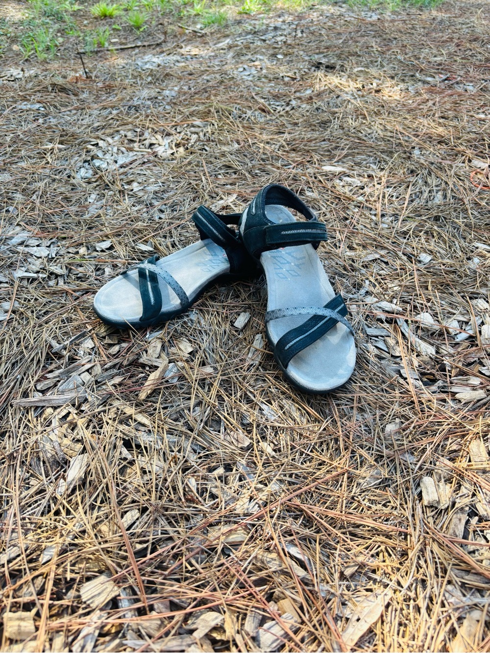 Merrell Terran Cross 11 Cross Black and Silver Strappy Comfort Sandals size 8 - Picture 13 of 14